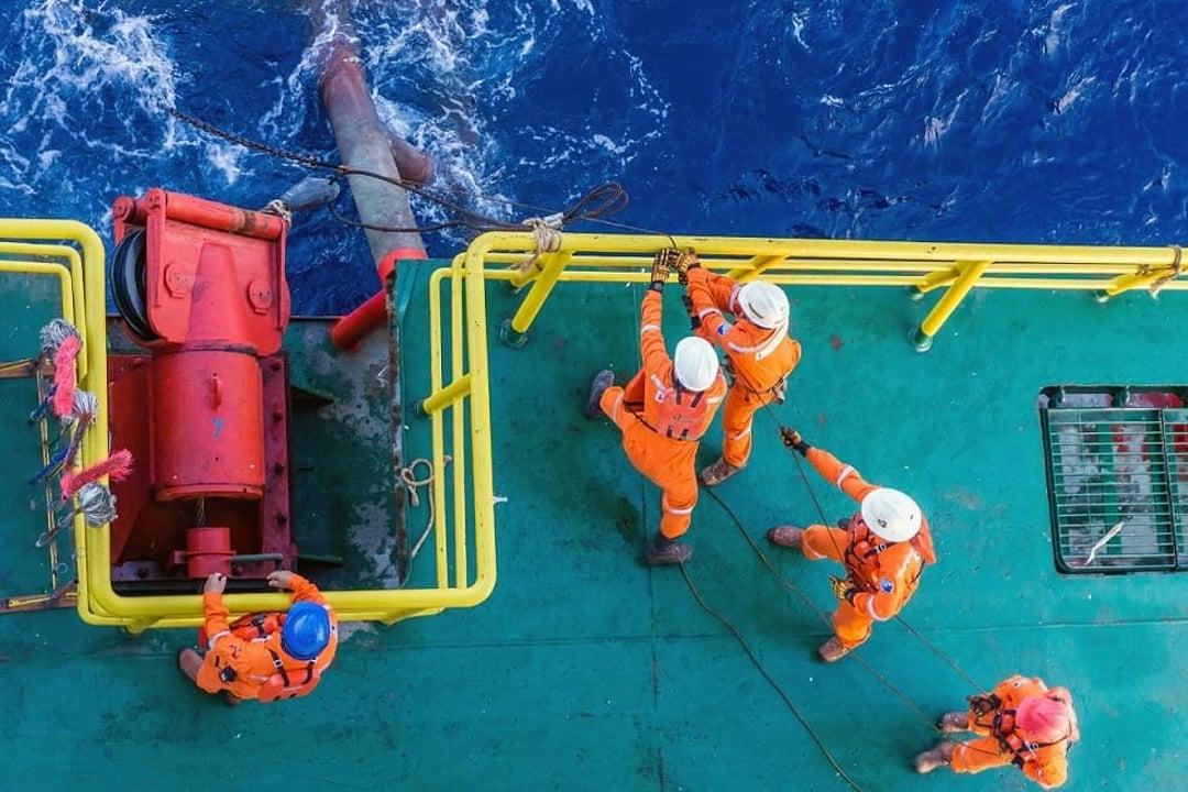 Offshore Workers 1